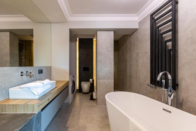 Leeloo Aparthotel Czluchow Luaran gambar